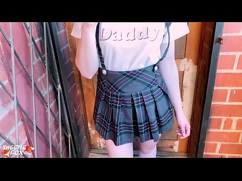 ❤️ Schoolgirl Sucks tagħha Dick profondament u fucks minflok klassijiet. Video tal-ħakk fil-porn mt.epoxyflooringjanesville.top ﹏